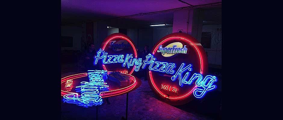 İç Mekan Neon Tabela